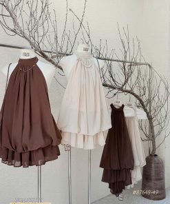 Váy voal tầng hở lưng