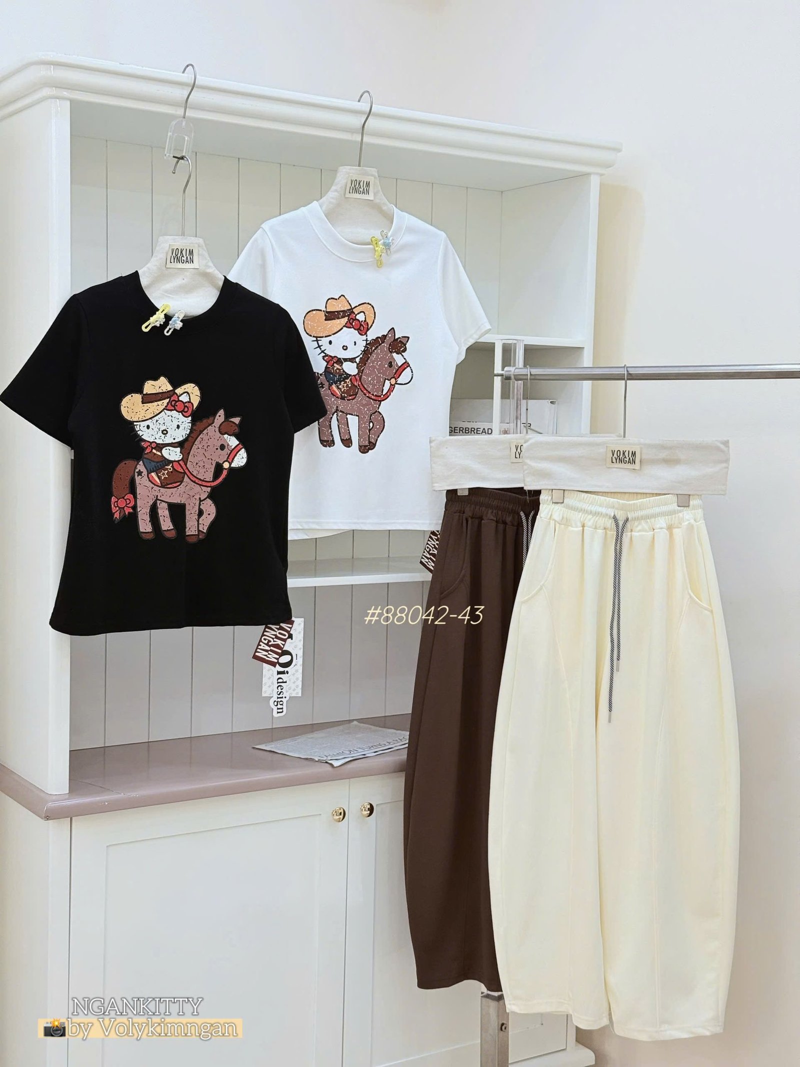 Set Hellokitty cưởi ngựa - Ảnh 7