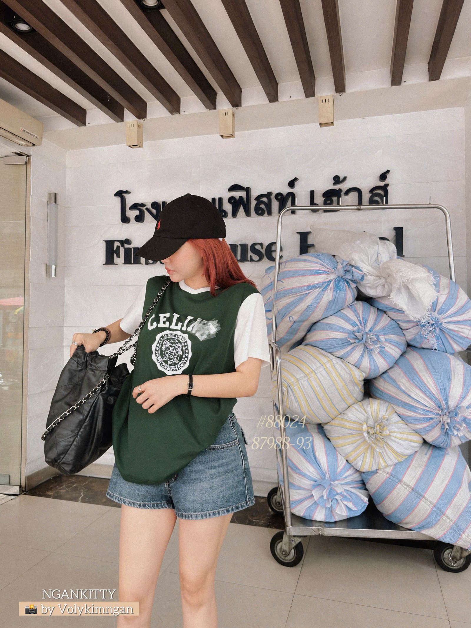 Áo Celine xanh lá tay trắng - Ảnh 2