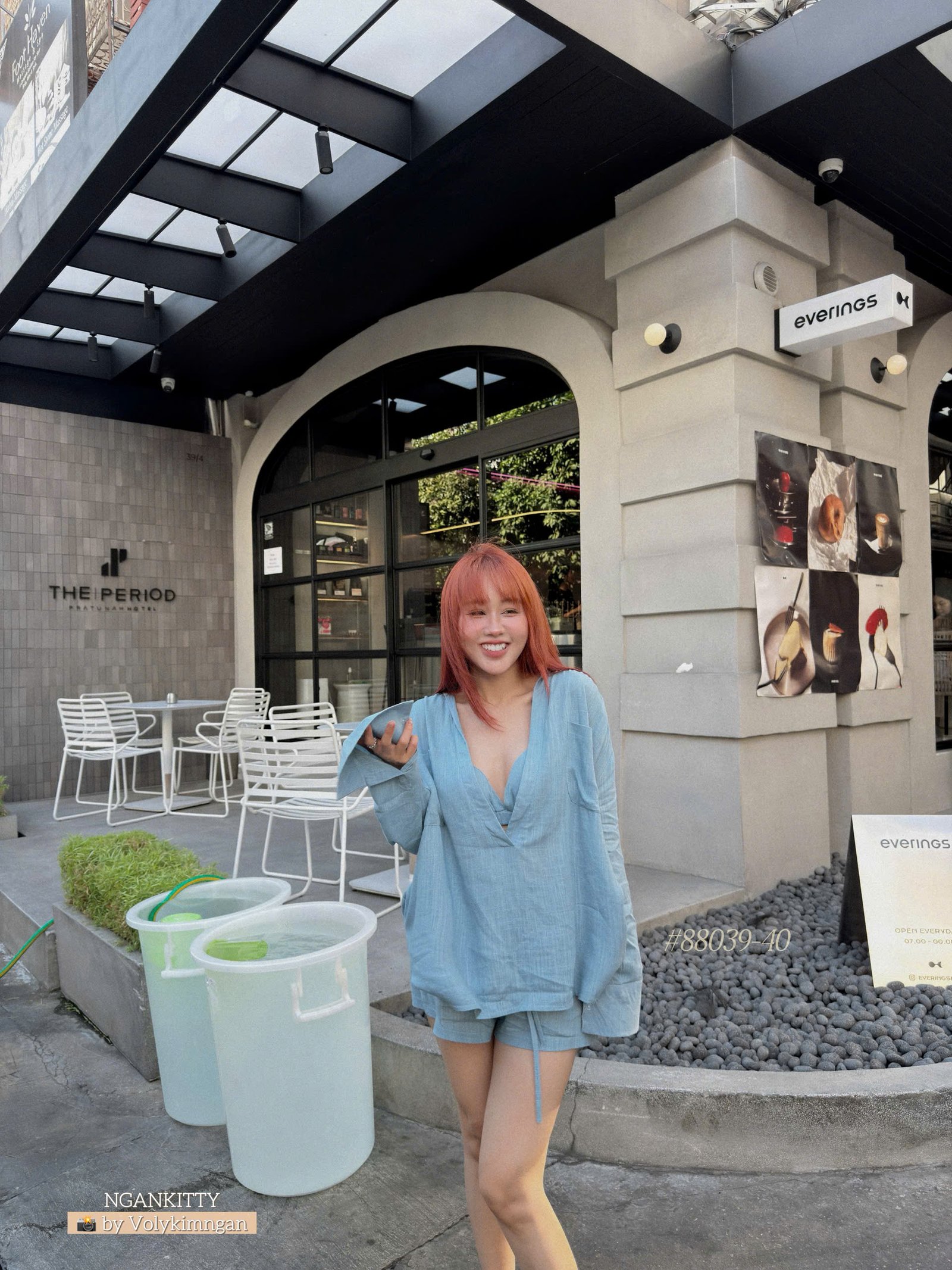 Set short xô cổ V kèm bra