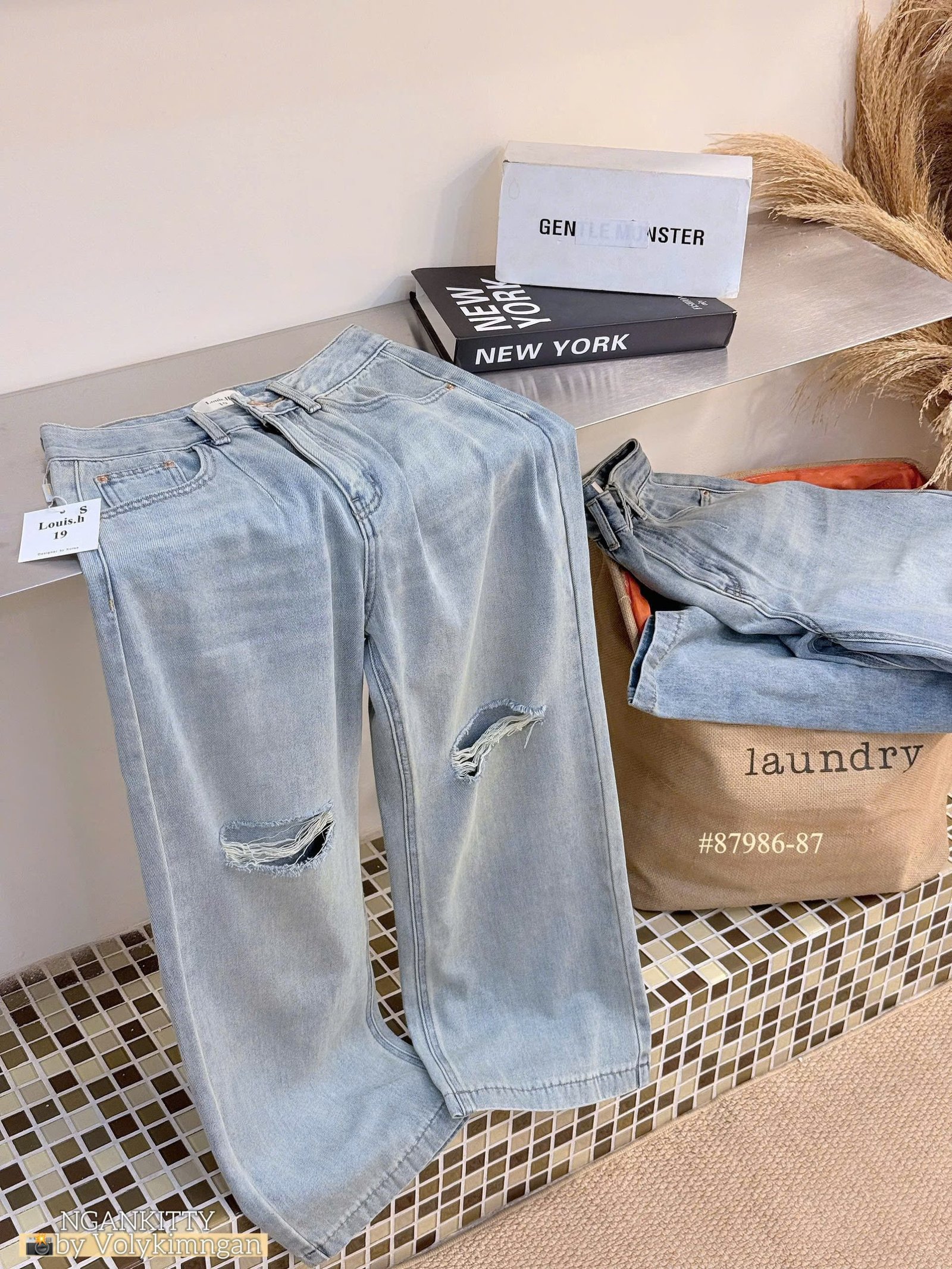 Quần jean suông rách 2 bên - Ảnh 3