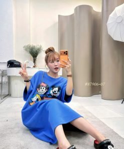 Alternative view of Đầm suông Disney