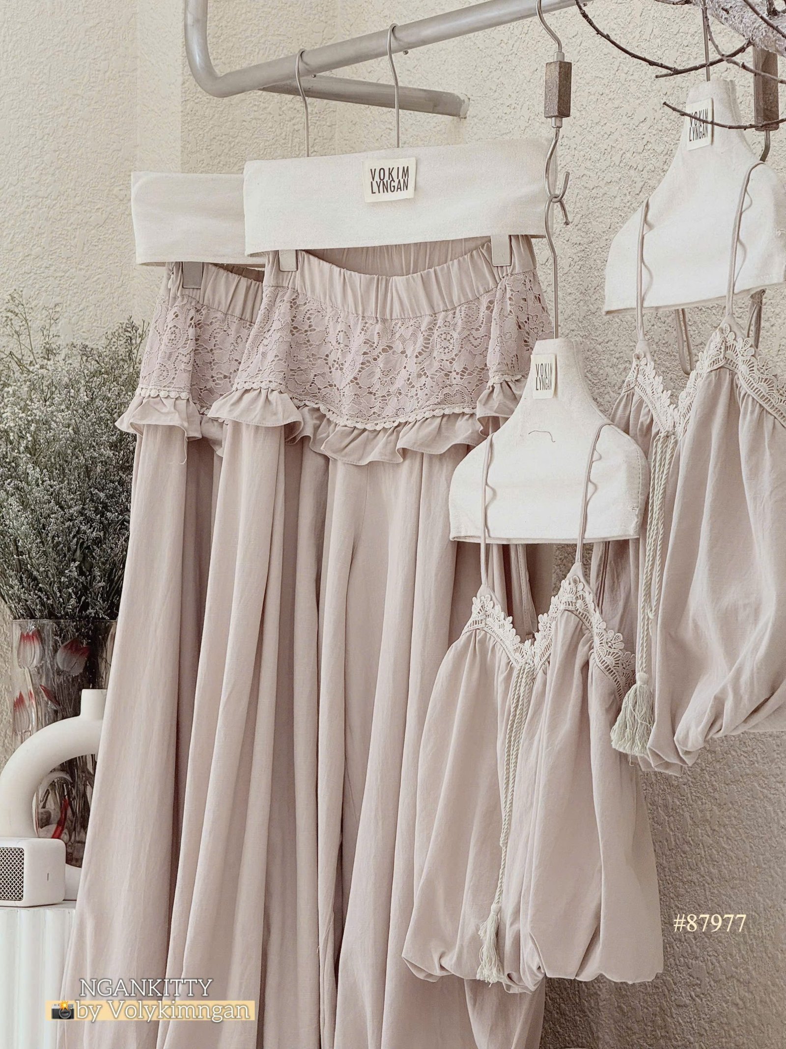 Set áo 2s bo ren quần Pom - Ảnh 4