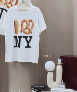Alternative view of Áo bánh & hotdog NY