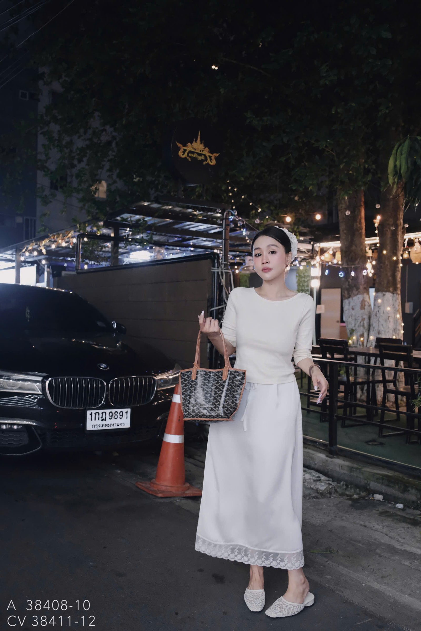 Áo td trơn lưng sâu