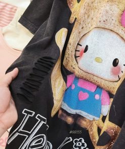 Alternative view of Áo wax Hellokitty bánh mỳ