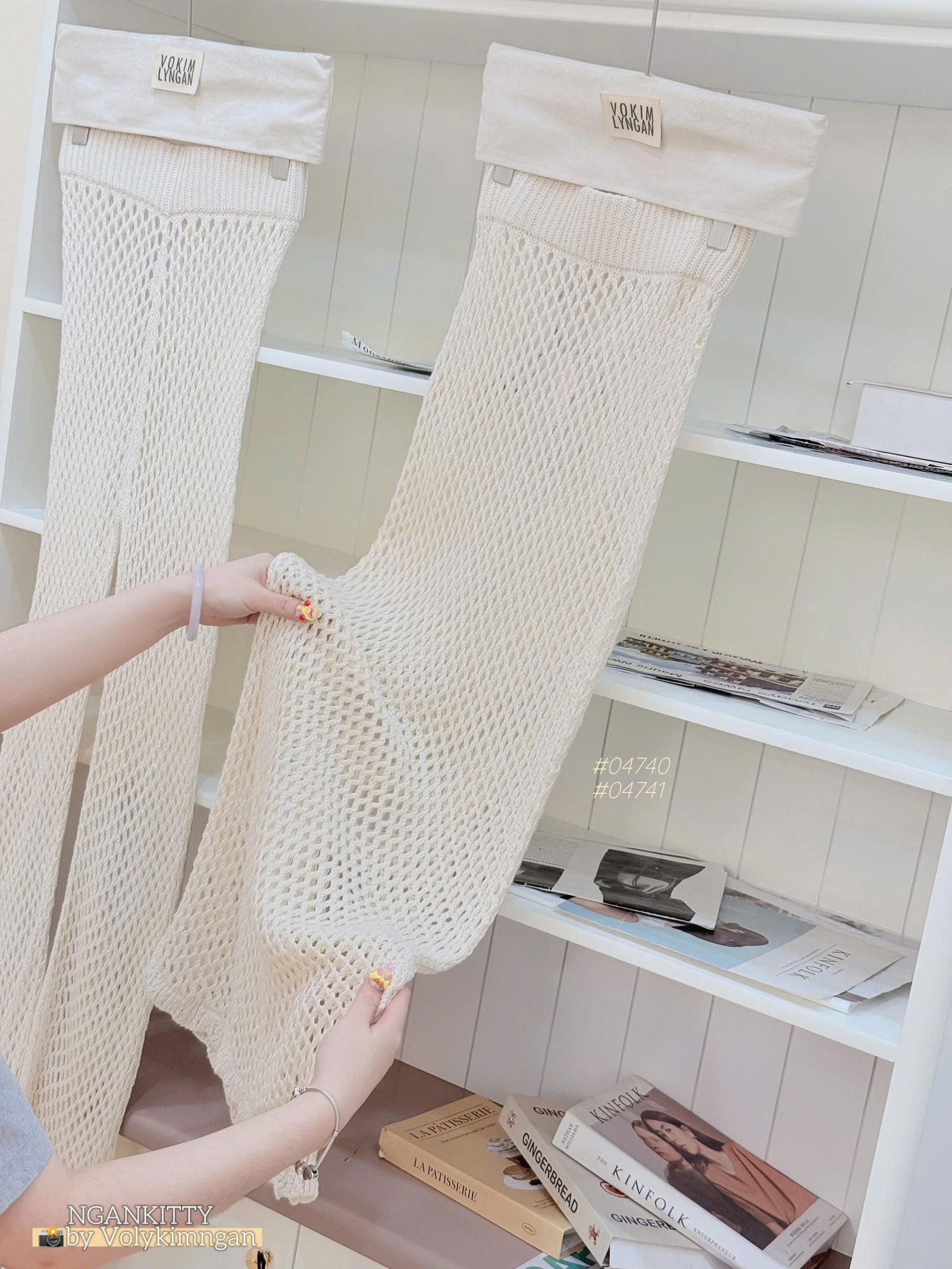 Chân váy len đục lỗ - Ảnh 7