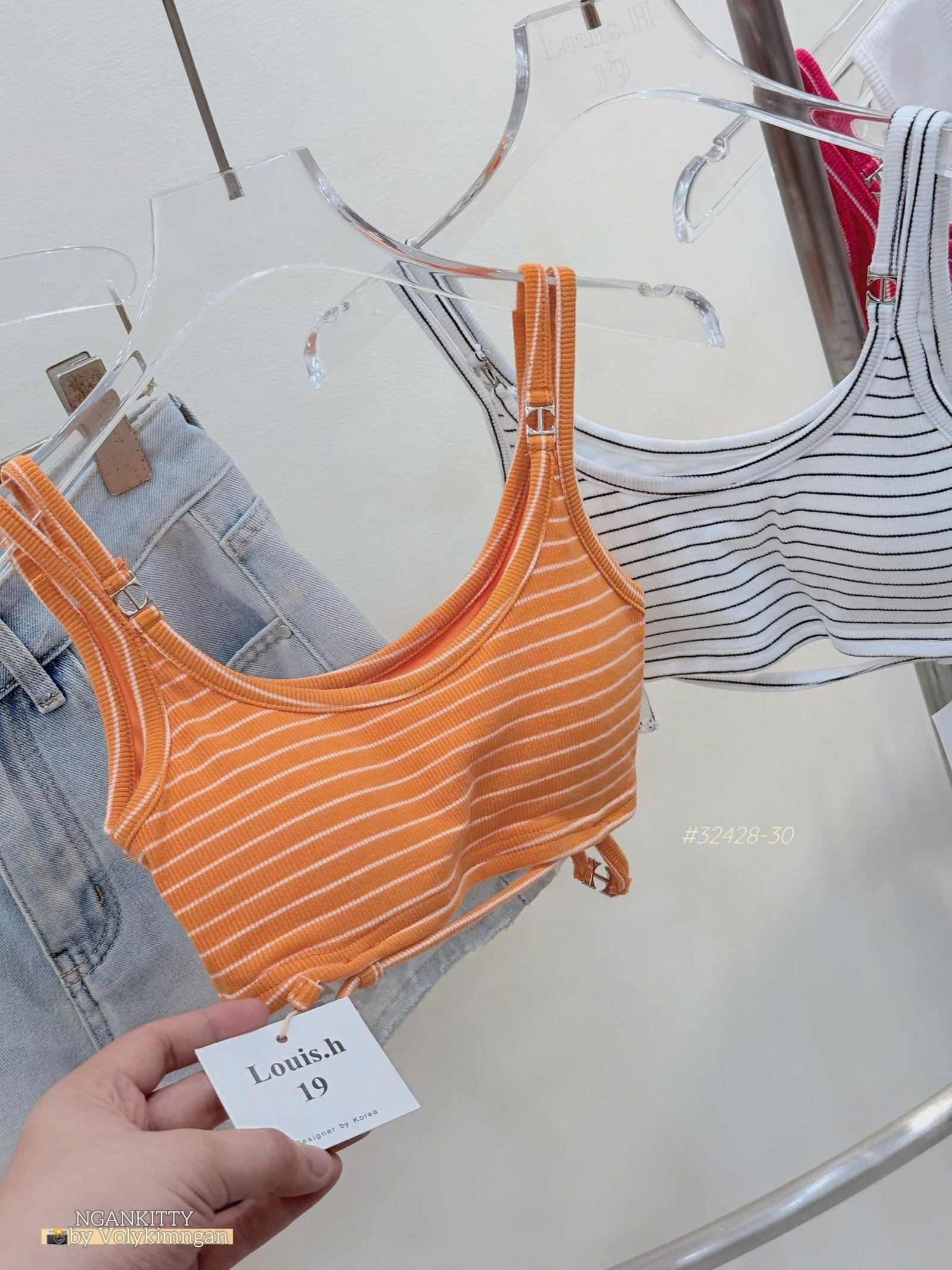Áo crop sọc 2 dây khoá sắt - Ảnh 3