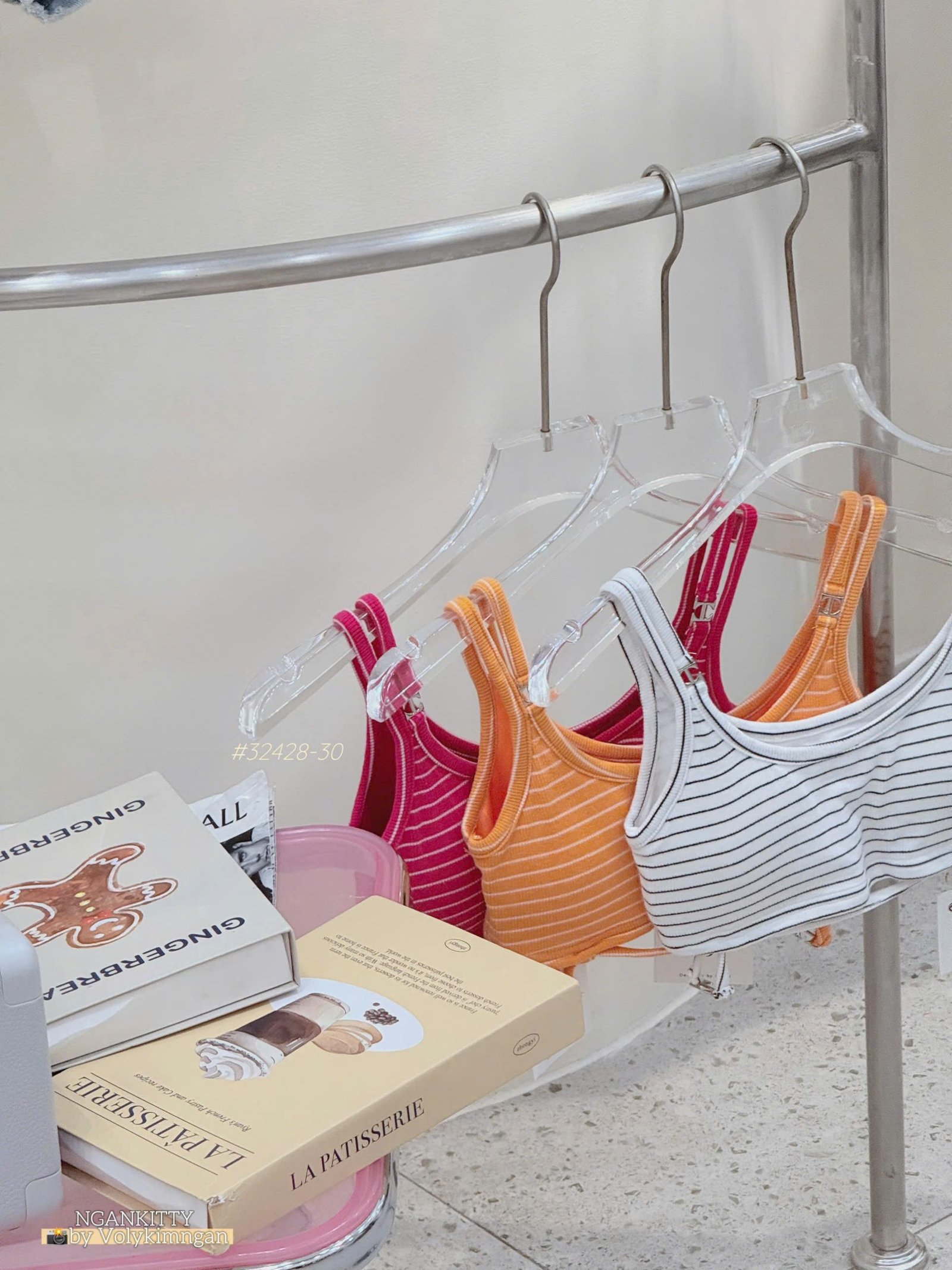 Áo crop sọc 2 dây khoá sắt - Ảnh 5