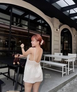Alternative view of Sản phẩm Áo 2s len móc mix ren hoa