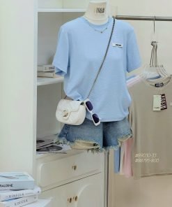 Alternative view of Áo thun dẻo logo Jacquemus